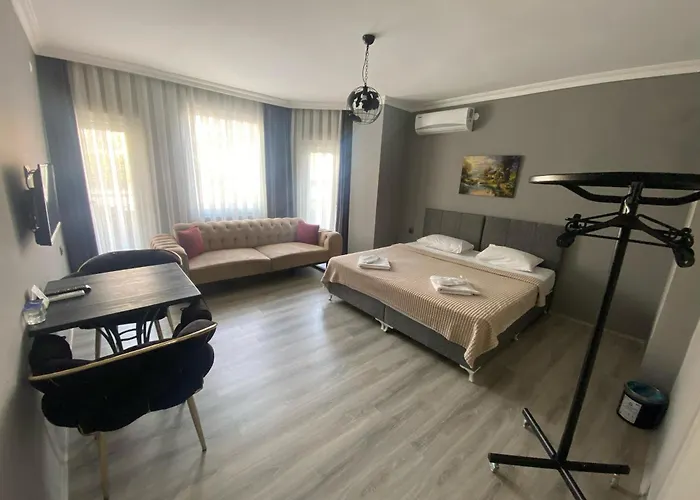 فندق Hotel Alanya ألانيا