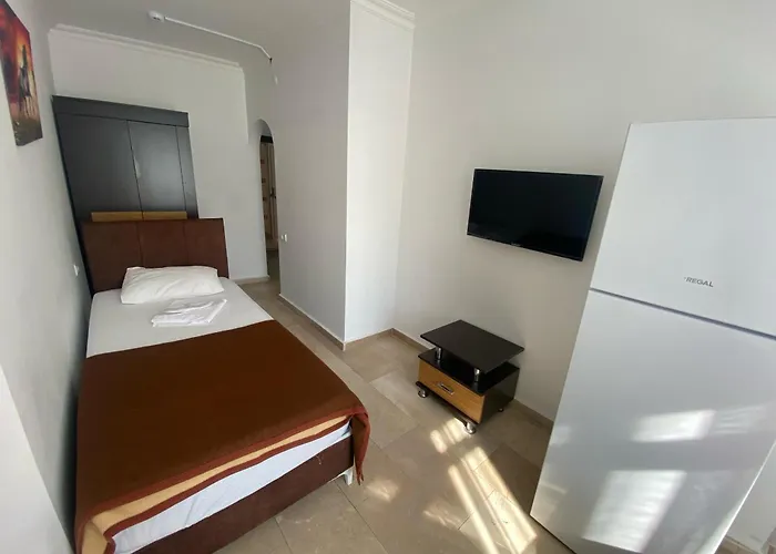 فندق Hotel Alanya ألانيا